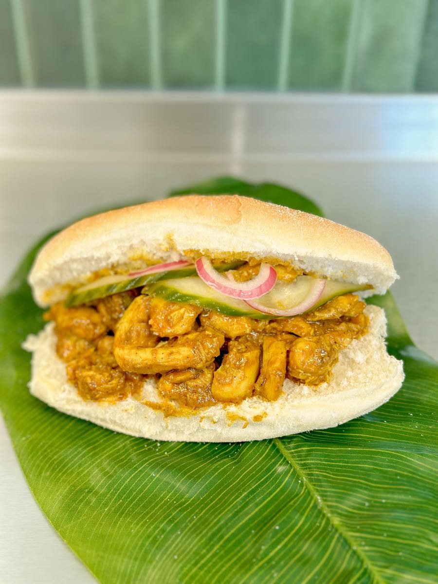 Broodje Ayam Kerrie